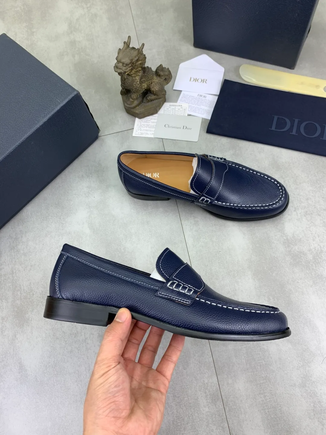 Men's men's shoes 💰P560 new style 💰high version 💎💎💎Dior original version! Top Italian purchasing agent! Men's business casual leather shoes, original imported pebbled calfskin upper, ultimate texture, gentlemanly style, imported water-dyed cowhide inside, top-quality original Italian rubber outsole, first-class workmanship, top quality! Size: 39-44 (45 customized) 3️⃣ colors available